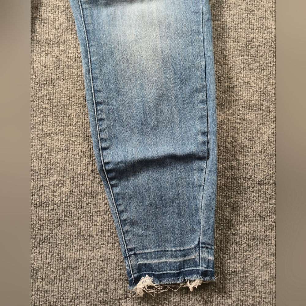 Judy Blue Pull On Raw Hem Skinny Jeans - 16W - Picture 2 of 12
